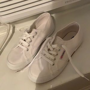 Superga Unisex 2750 Cotu Classic Sneaker